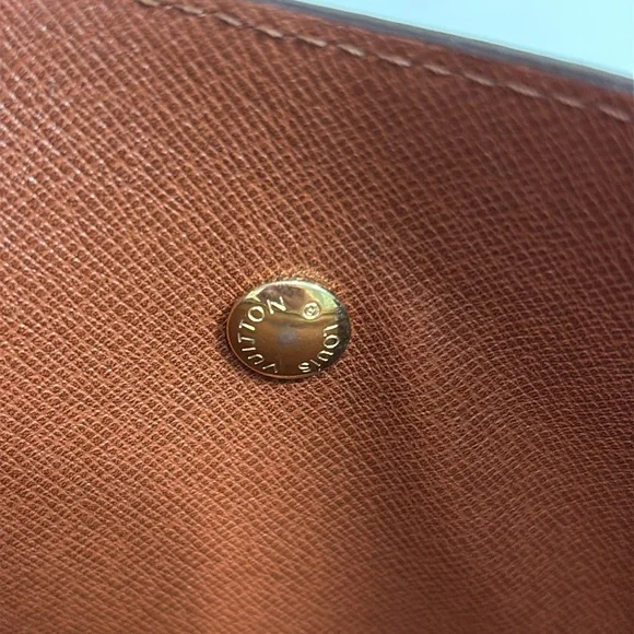 Authentic LOUIS VUITTON cognac epi leather pouch clutch with certificate - Picture 13 of 14